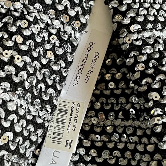 New! Designer skirt from Bloomingdale’s - Picture 6 of 9